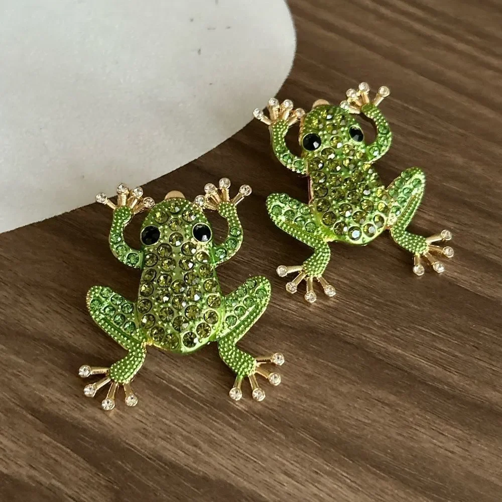 Green and Gold Frog Set Q799